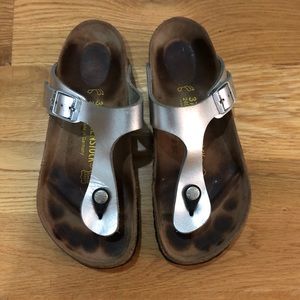 Birkenstock Silver Gizeh Sandal, Size 37